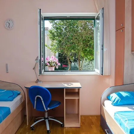 Apartment With A Parking Space - 11072